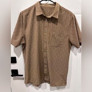 Vuori Men's Bridge Button Down Short Sleeve Shirt